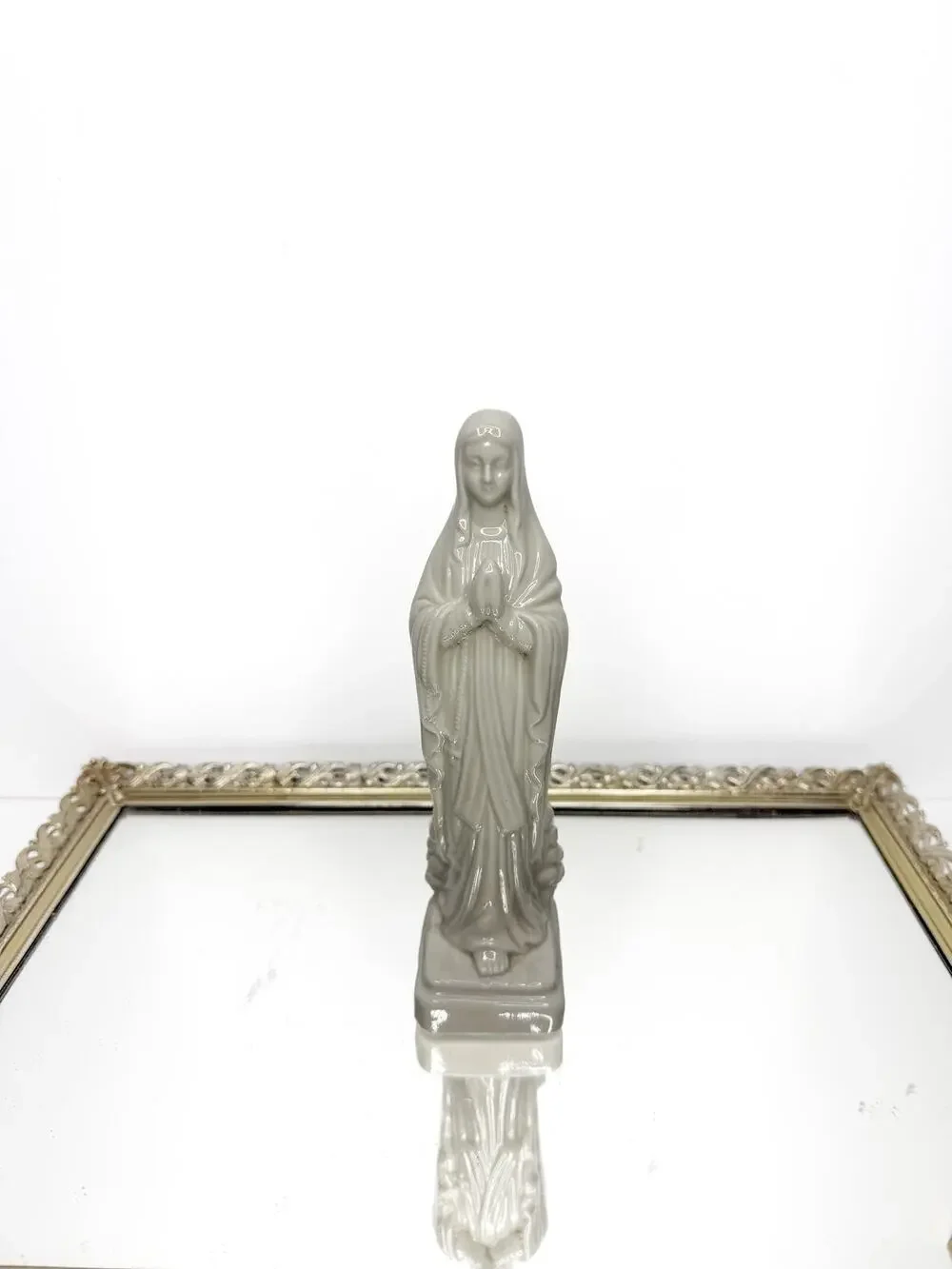 Beautiful Vintage Praying Virgin Mary Madonna Statue